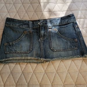Jean mini skirt